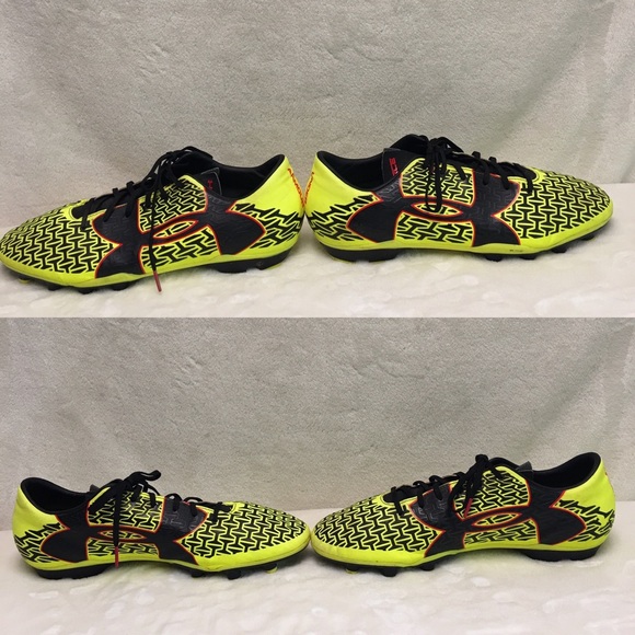 Under Armour Yellow CLUTCHFIT FORCE soccer cleats - Picture 7 of 9